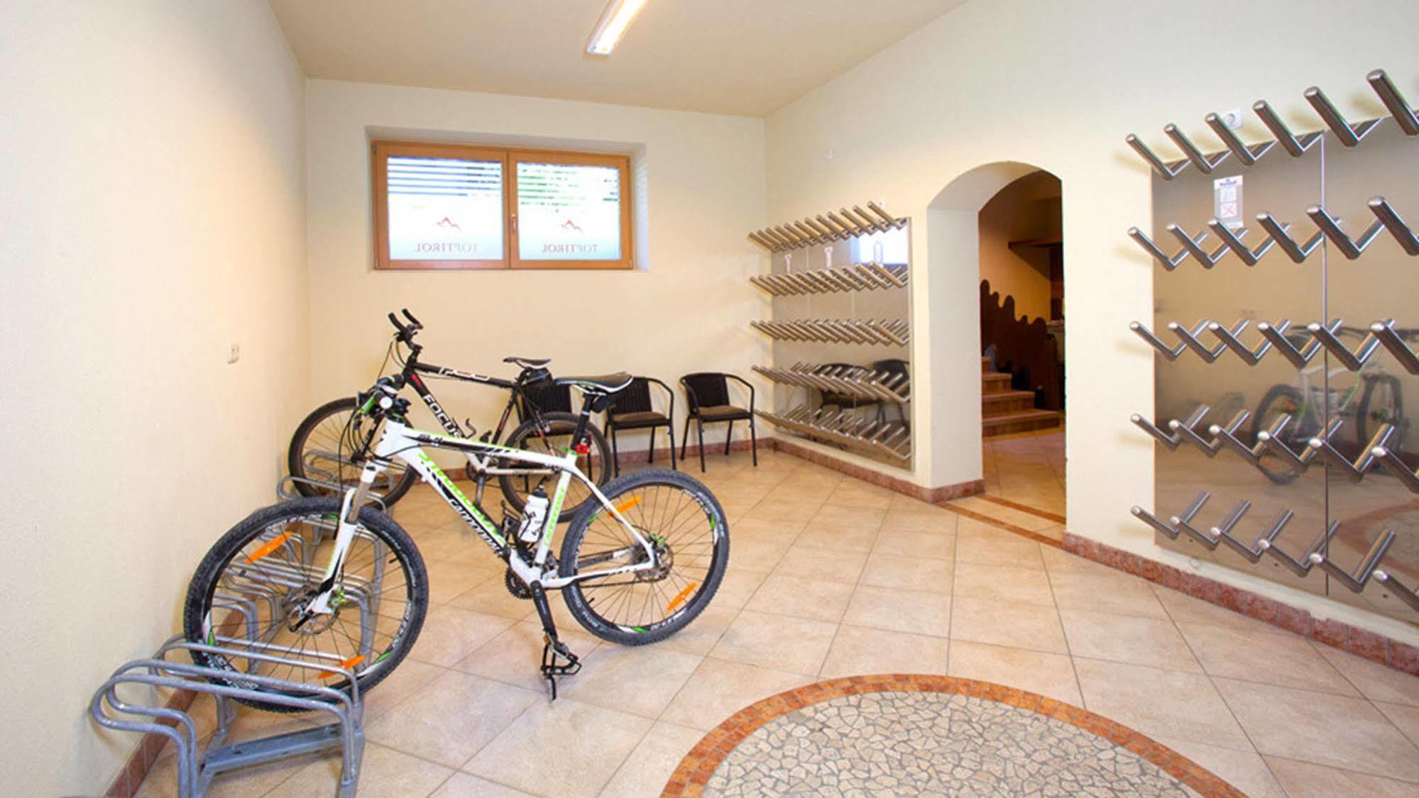 Top Tirol Appartement Huben  Εξωτερικό φωτογραφία